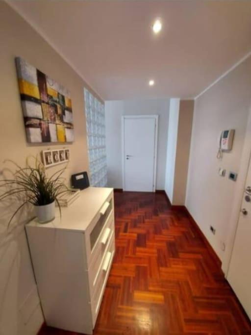 Franco Sansirohouse Rho Mi Fiera Apartment Milan Bagian luar foto