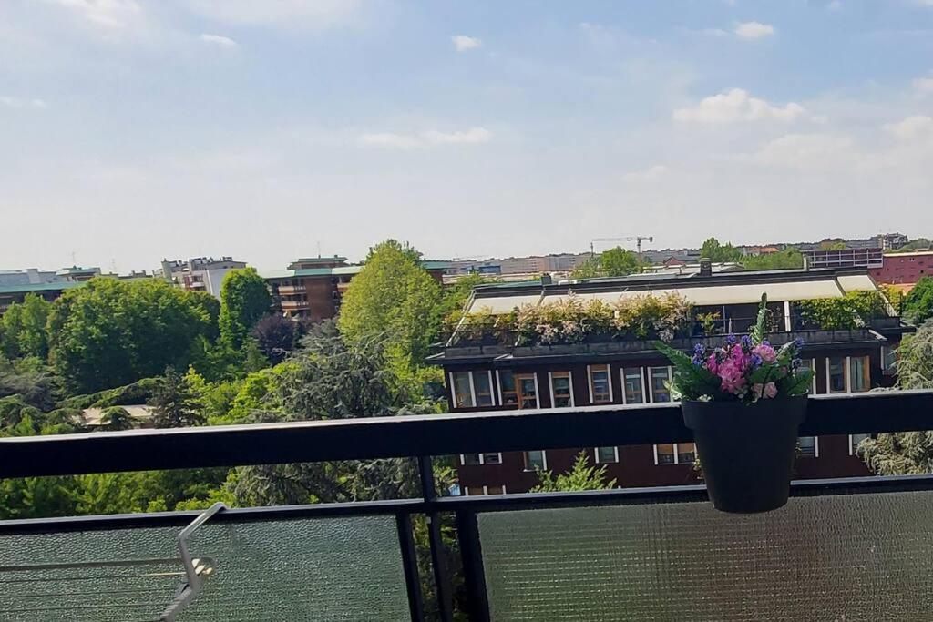 Franco Sansirohouse Rho Mi Fiera Apartment Milan Bagian luar foto