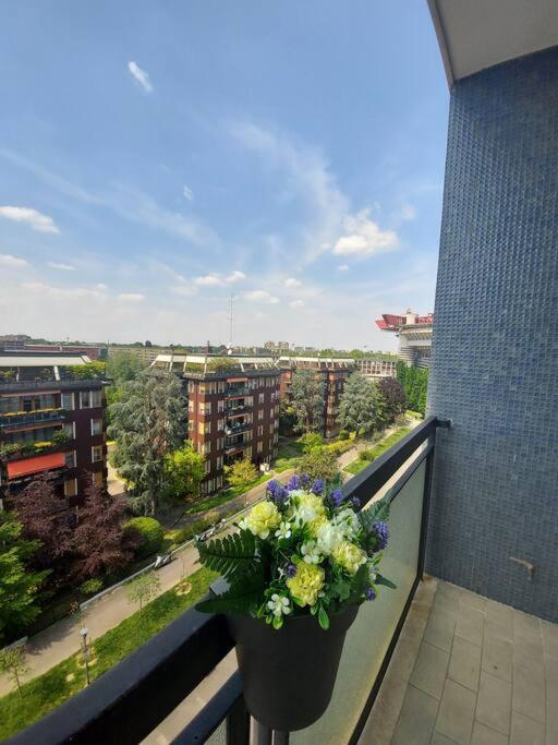 Franco Sansirohouse Rho Mi Fiera Apartment Milan Bagian luar foto