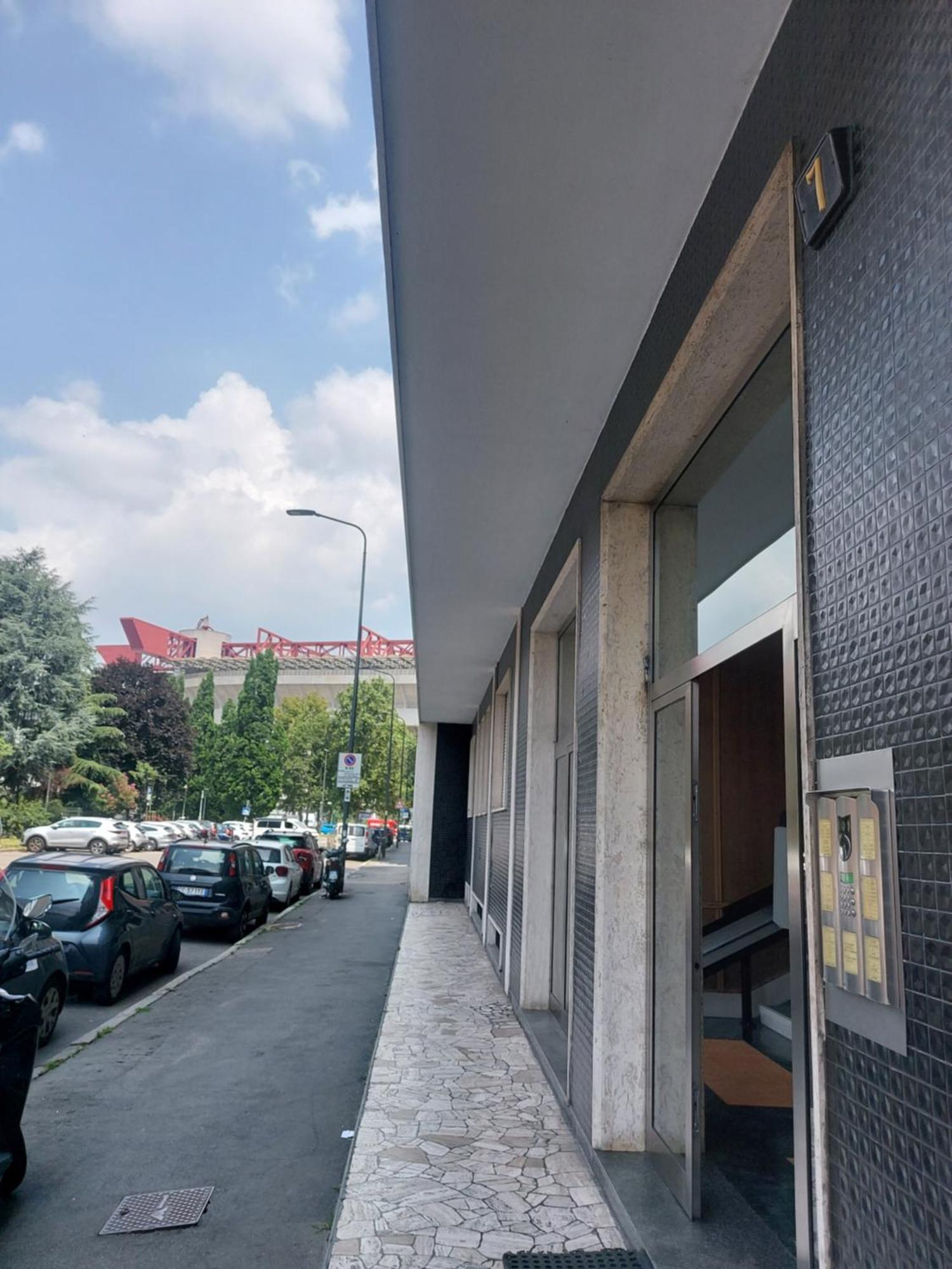Franco Sansirohouse Rho Mi Fiera Apartment Milan Bagian luar foto